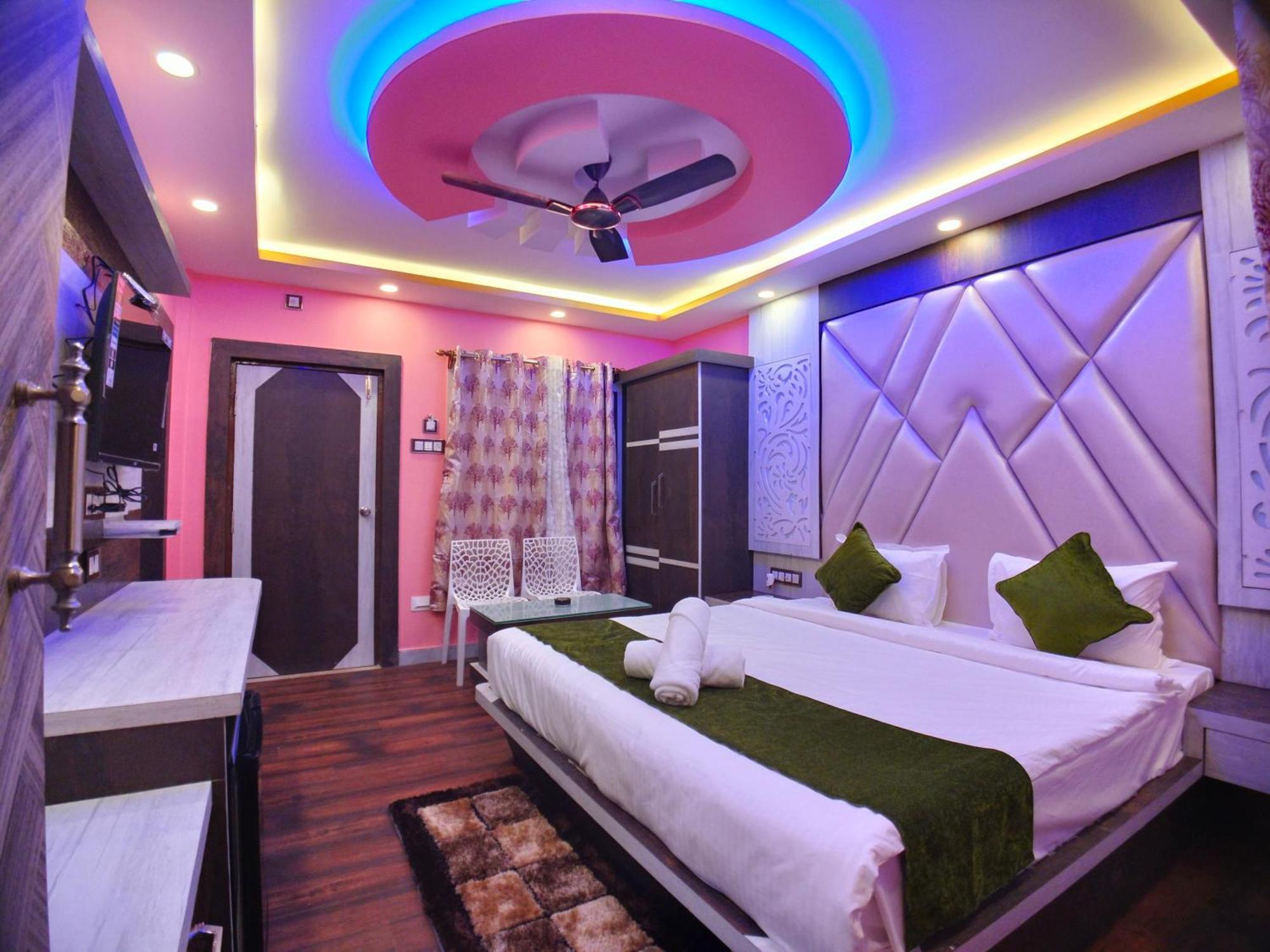 The Pelican Beach Resort Мандармони Екстериор снимка