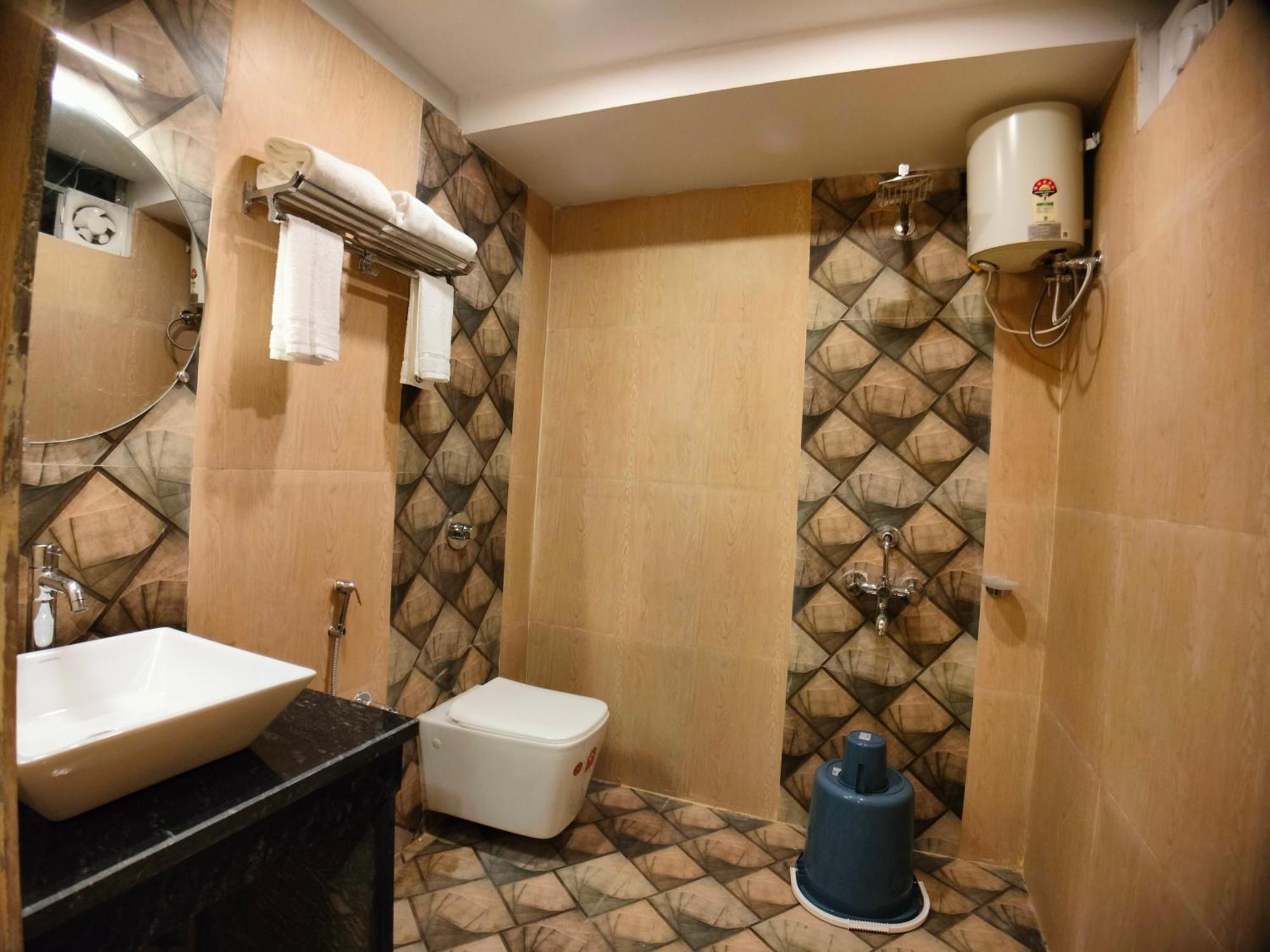 The Pelican Beach Resort Мандармони Екстериор снимка