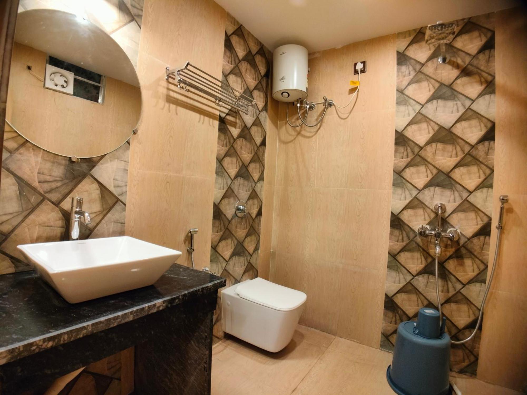 The Pelican Beach Resort Мандармони Екстериор снимка